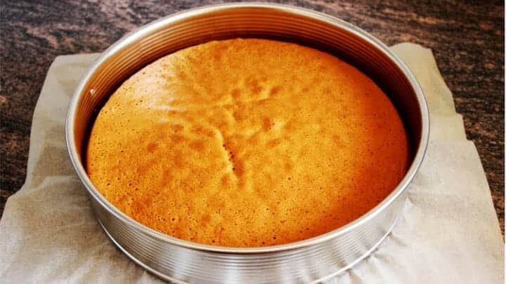Yummy and sponge cake recipe it is very easy to make cake even for the beginner