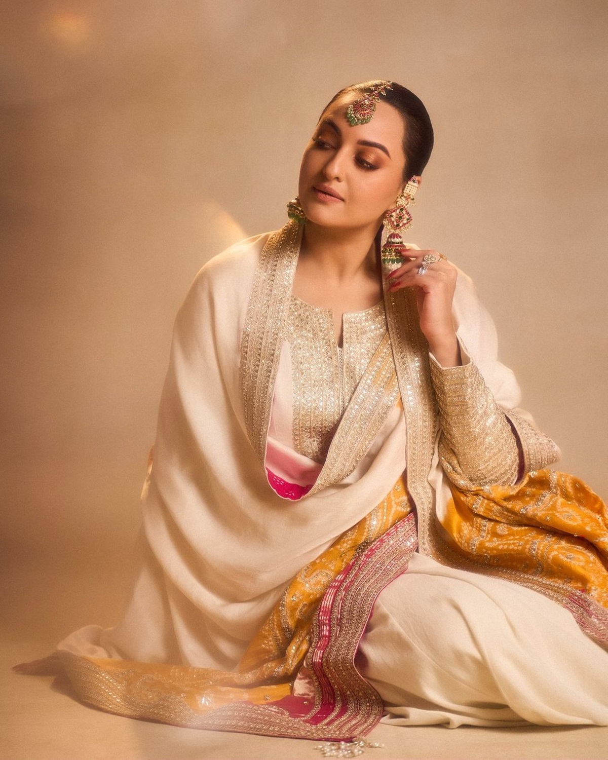 Sonakshi Sinha in Paksha by Tarinika