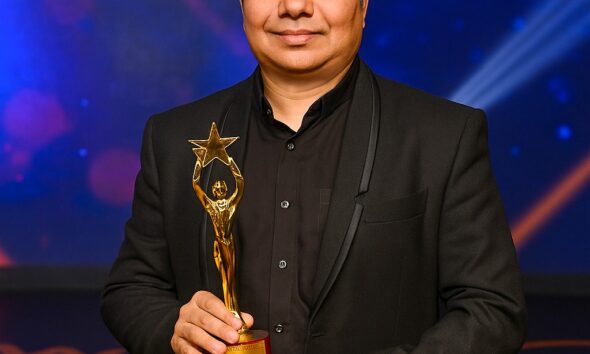 Zulfi Azaad Plan Media