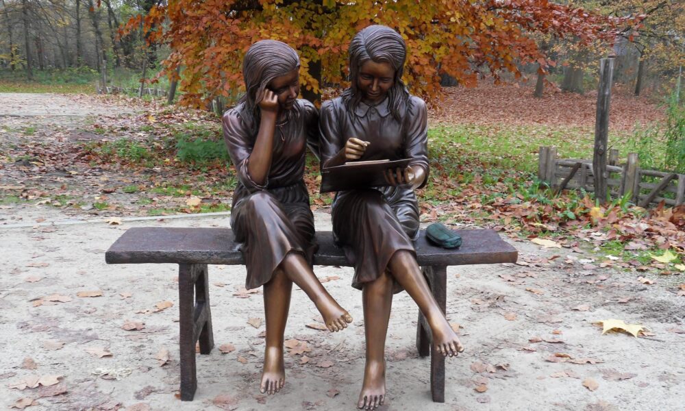 Stone Art Presents Timeless Bronze Sculptures