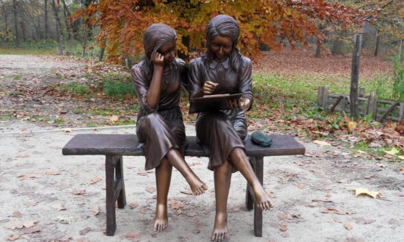 Stone Art Presents Timeless Bronze Sculptures