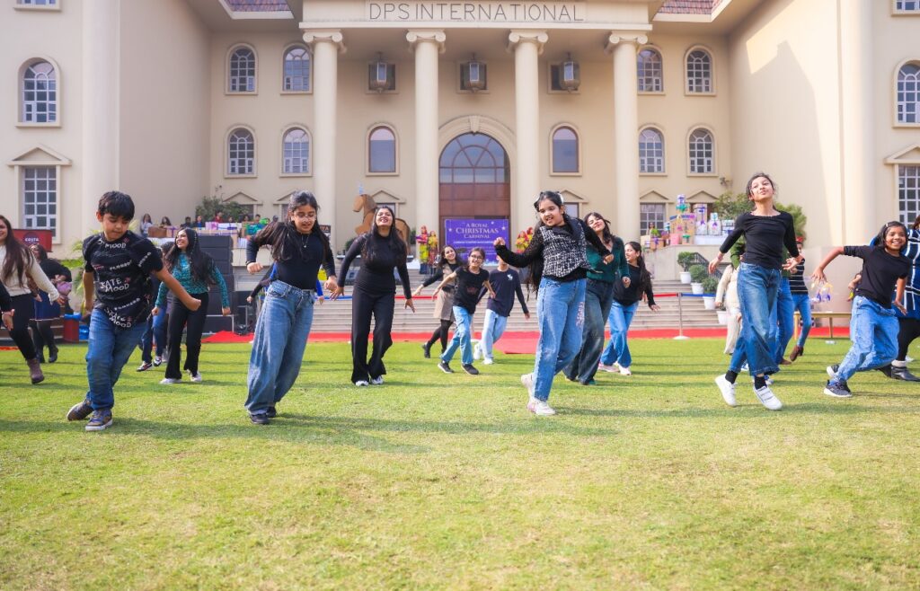  DPS International Hosts “Royal Christmas” Carnival in Aid of Aliya Charitable Trust