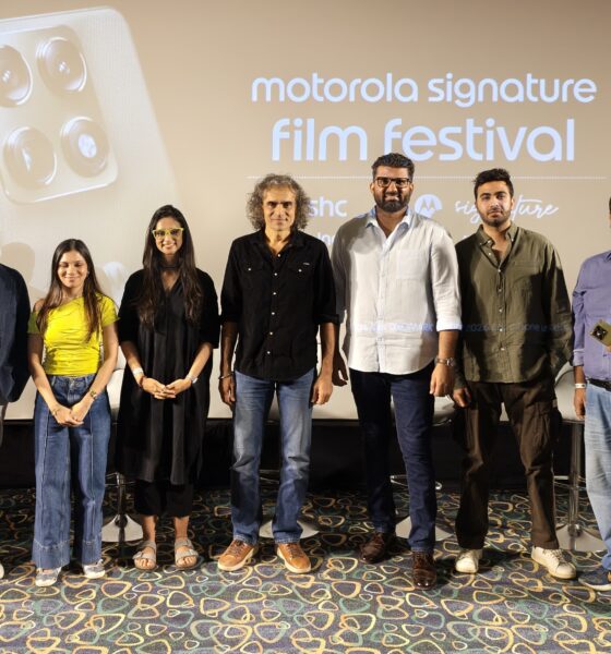 From L To R – Mr. Ruben Castano, VP- Design, Brand & CX Motorola, aspiring film directors Shikha Jain & Riya Kulkarni, Filmmaker Imtiaz Ali, aspiring film directors, Peekansh S Gosain & Amar Vaswani and Shivam Ranjan, Head of Marketing – APAC, Motorola