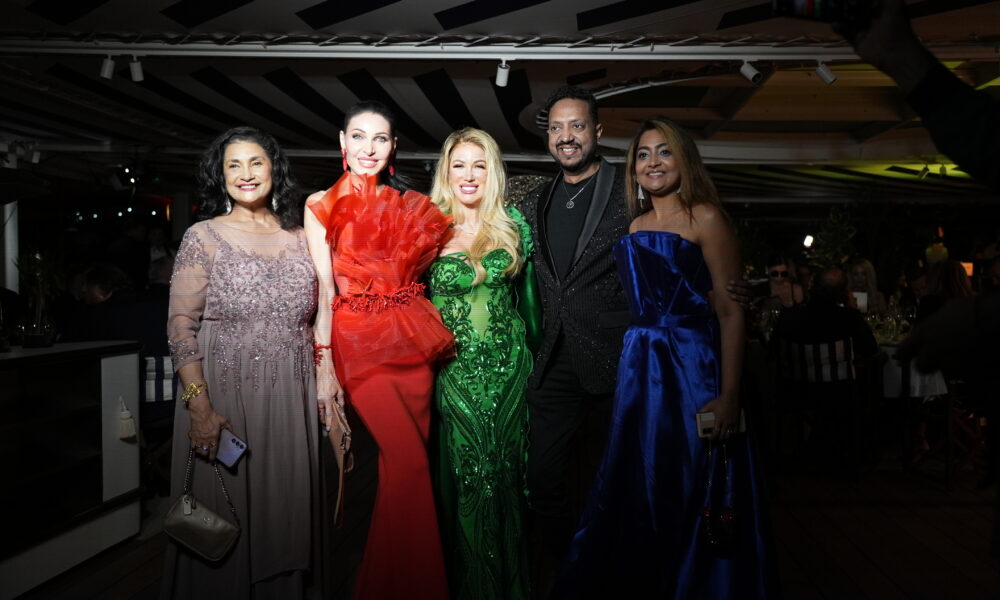Liza Verma along with Models